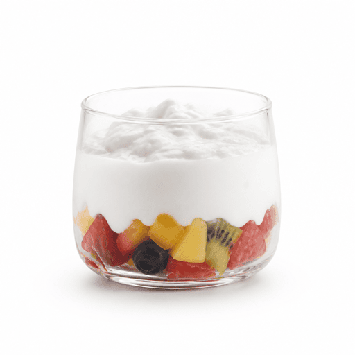Yaourt à la grecque sur lit de fruits
