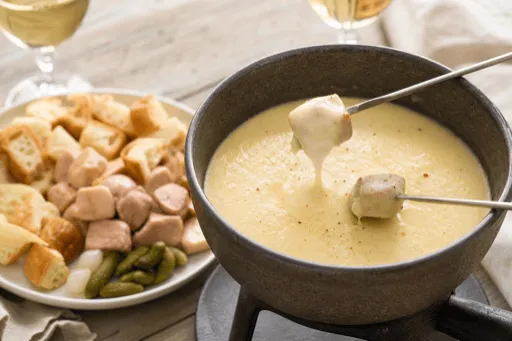 Fondue au Vin Blanc
